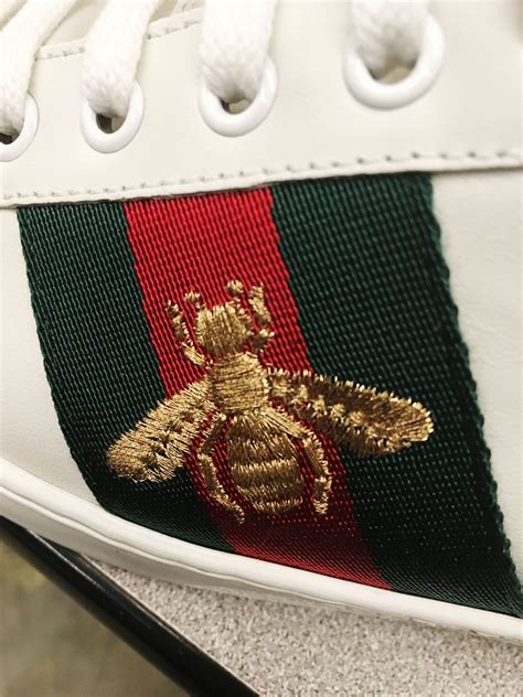 gucci bee shoe